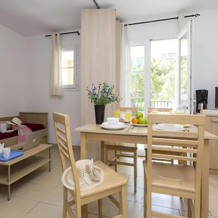 Beautiful In Solenzara Holiday home *